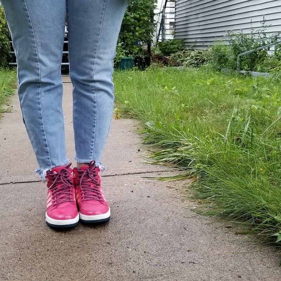 [Adidas] pink high top - Picture 3 of 3